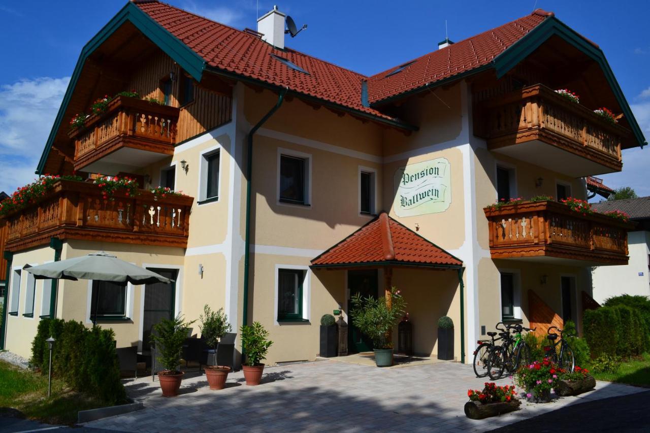 Apartments By Pension Ballwein Salzburg Bagian luar foto